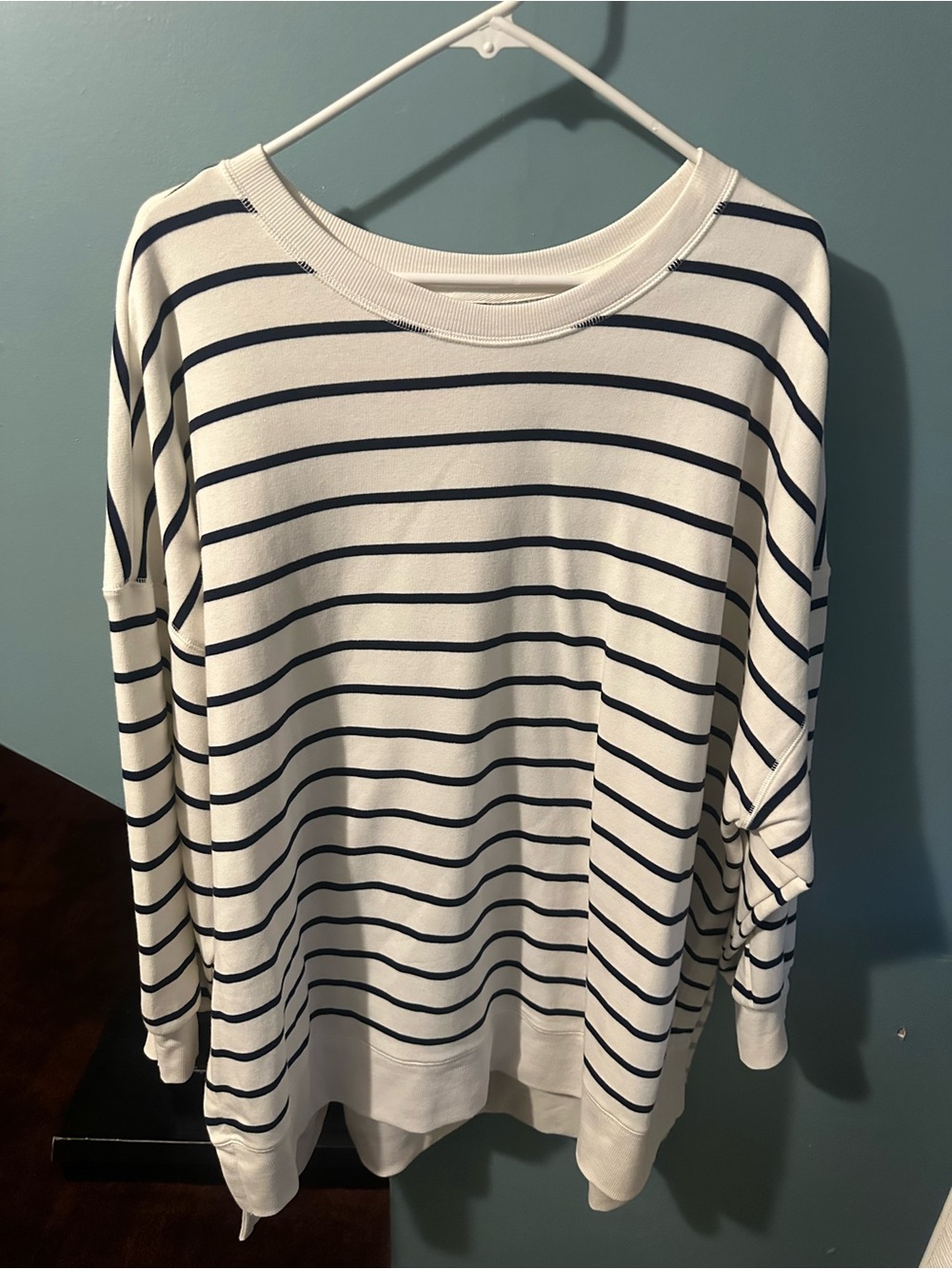 Long-Sleeve Crewneck Tunic Sweatshirt - White with Navy Stripes